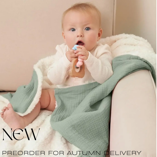 NEW *** Snuggle Blanket with Sherpa fleece
